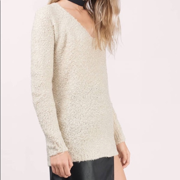 Tobi Open Back Sweater - Picture 2 of 8